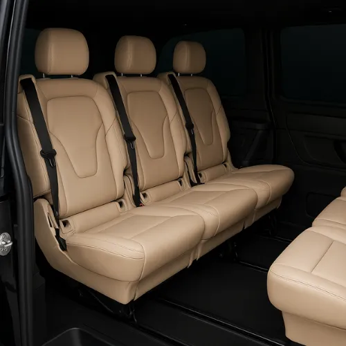 interieur vehicule van tout confort vtc cannes